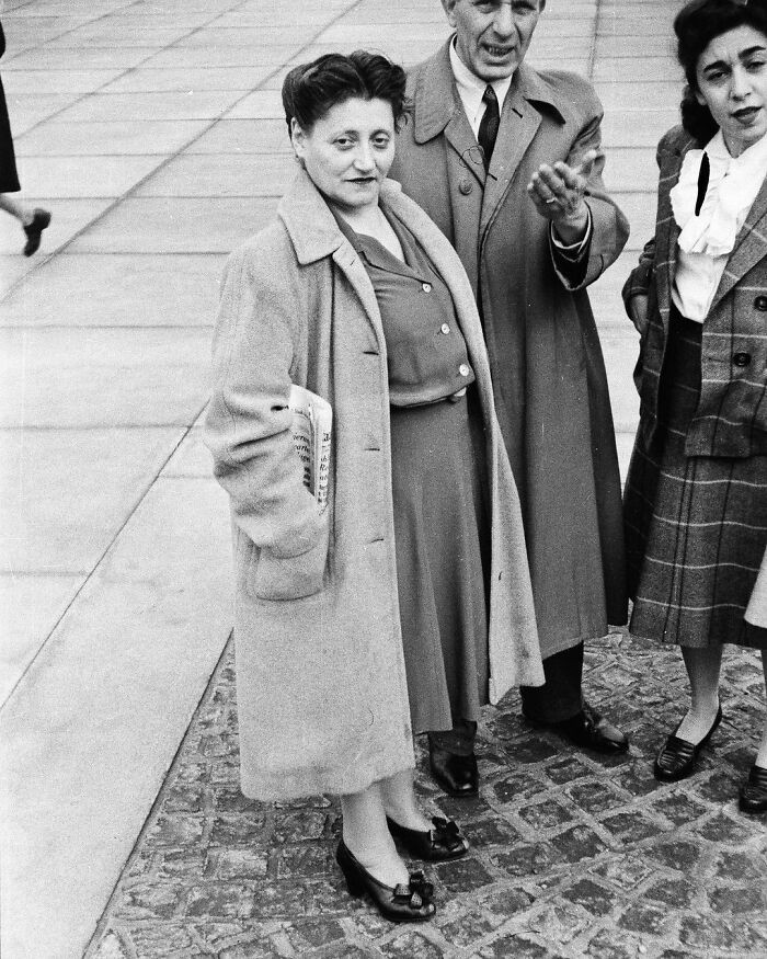 However, David was confused; he couldn't determine the nationality of the people in the photo.