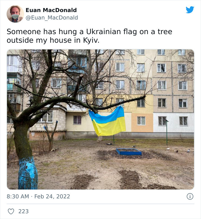 Support Ukraine. 