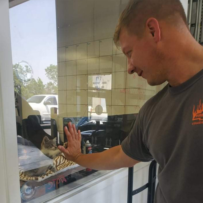 Since Avis is part of the team, he also greets the shop's customers.