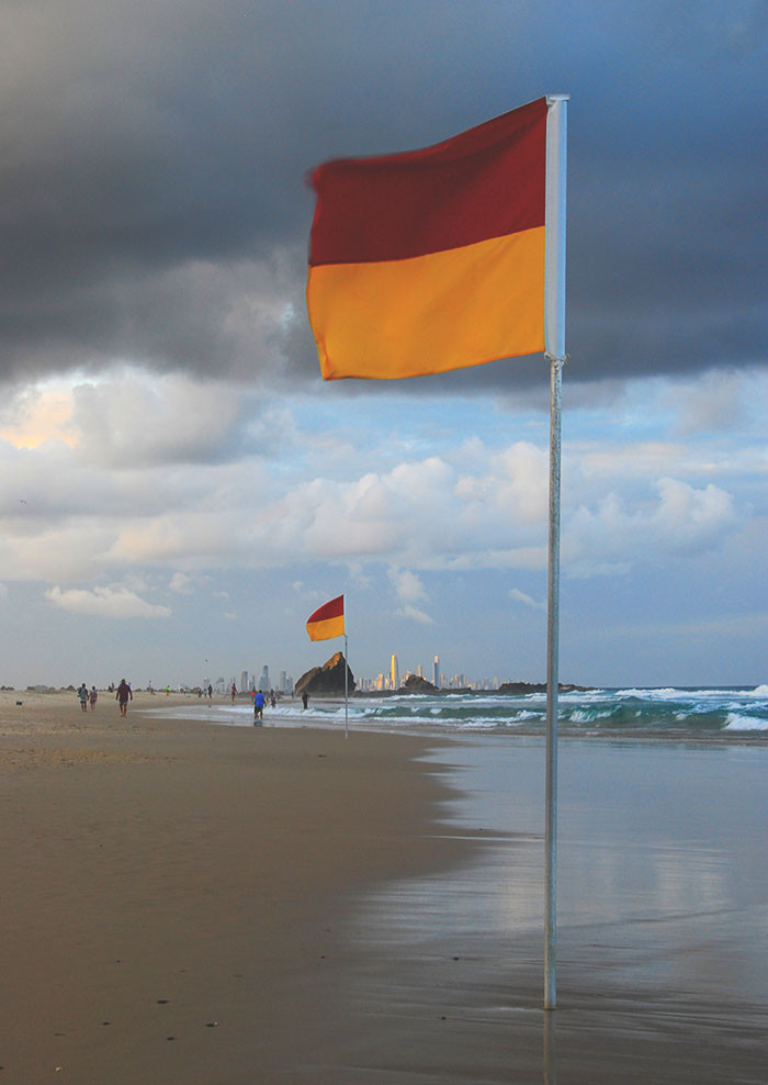 5. Tourists are trying to get killed