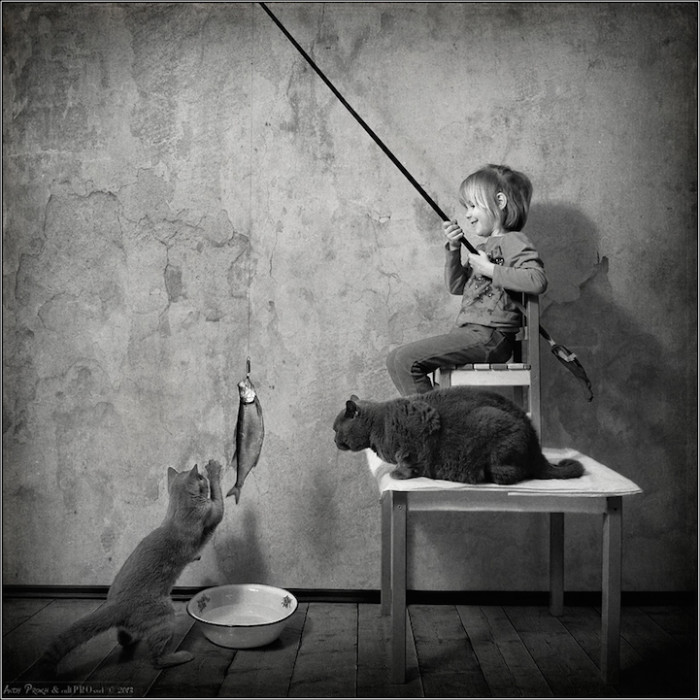 Her father, the photographer, captures images of these three kids in various amazing settings.