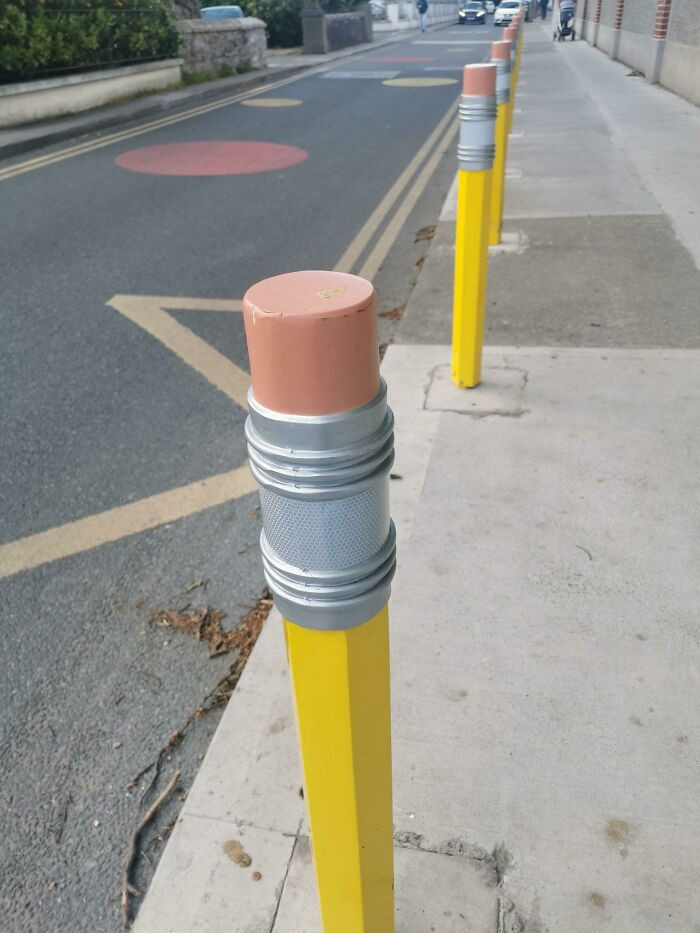 33. A school in London has pencil bollards