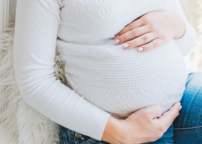 His wife... does none. She is pregnant.