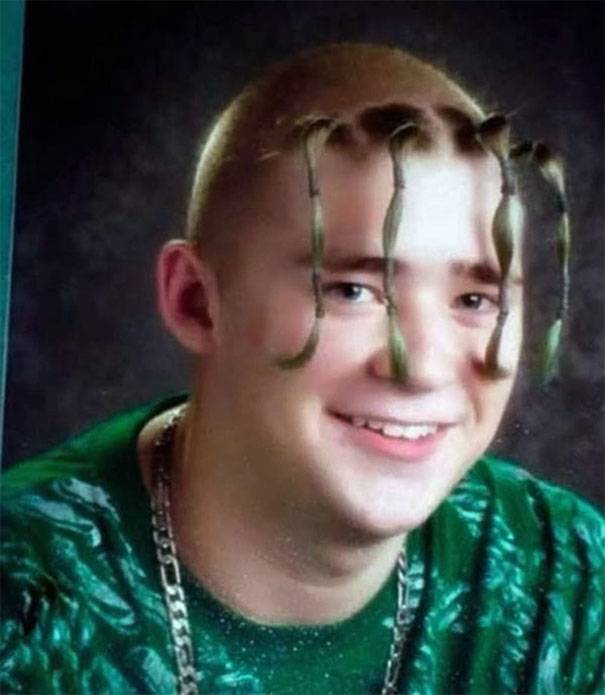 15 Hysterical Hairstyles From The 80 S And 90 S We Would Never Do
