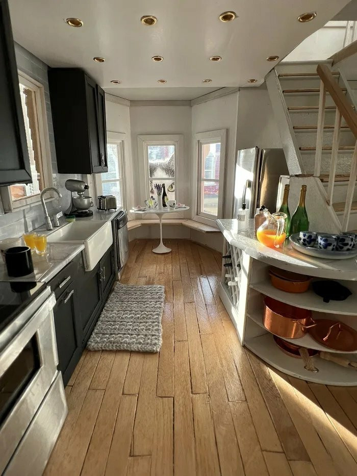 23. After Years Of Saving I Finally Bought A House