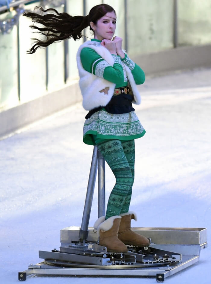 5. Anna Kendrick was on a special skating equipment on the set of Noelle. Props to her for making it work, though!