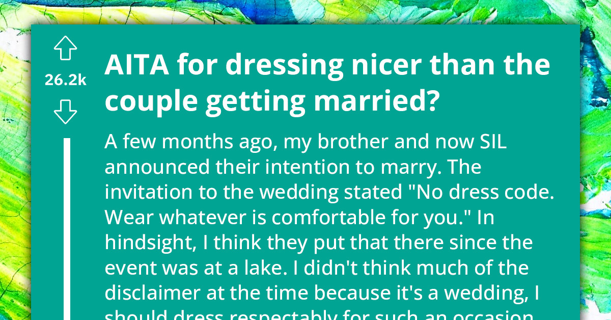 Redditor Wears A Three Piece Suit To A "No Dress Code" Wedding, Gets