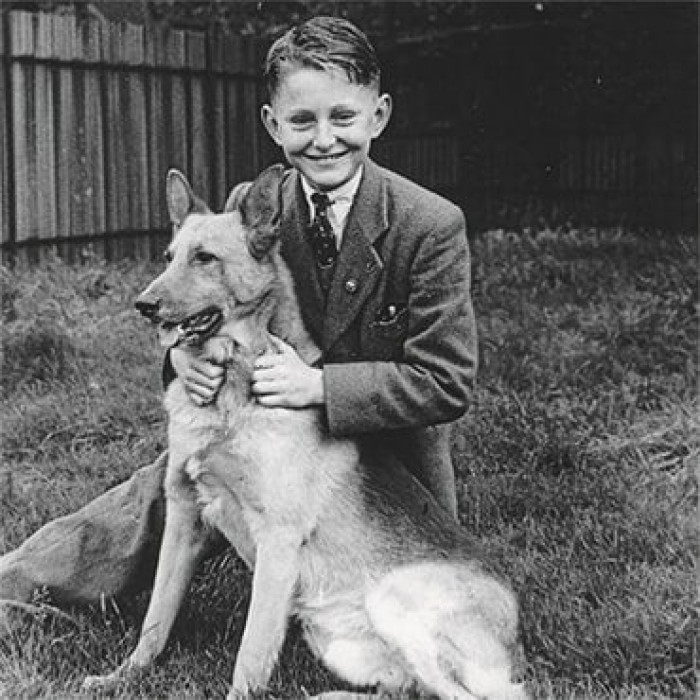 Here is Rifleman Khan, the German dog