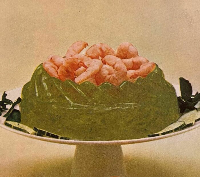 23. Sea Dream (Joys Of Jello, 1963) is a vintage gelatin dessert recipe from the past.