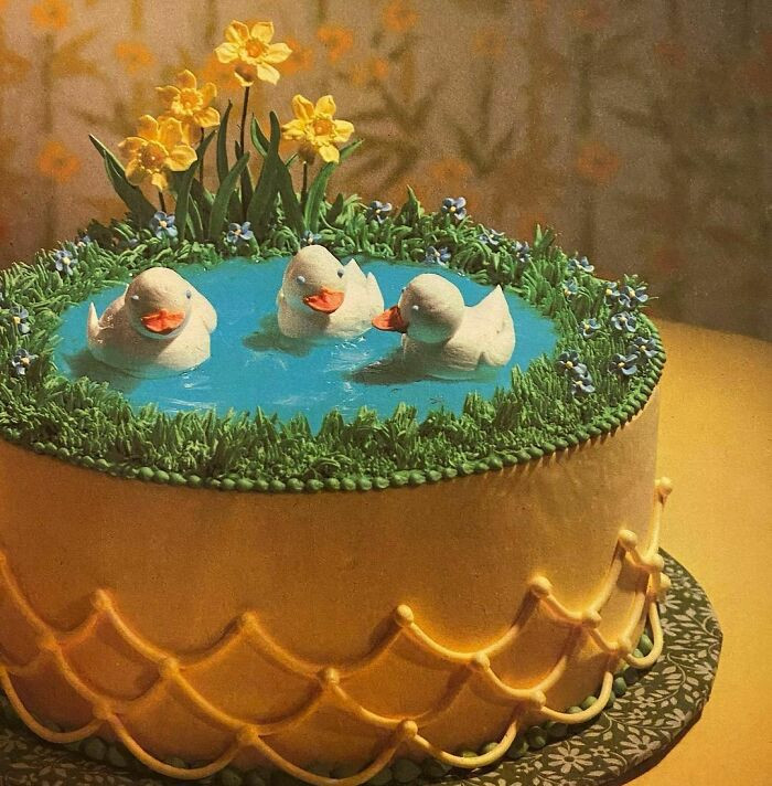 6. Floating ducklings pond cake (1979 Wilton Cake Decorating)