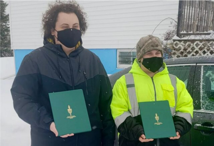 He was commended for his good deed.