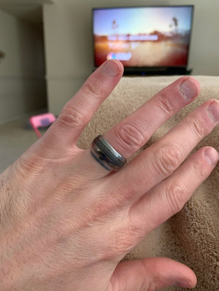 6. So about 6 years ago I lost my wedding ring. I ended up getting a tattoo rather than replace it. We have moved twice since then and live in a different state. My wife just found it in old purse.