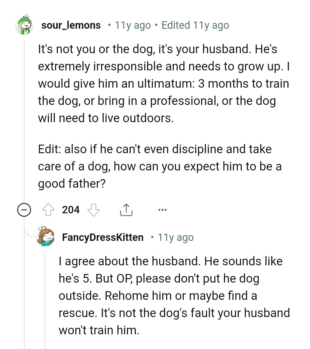 The dog living outdoors