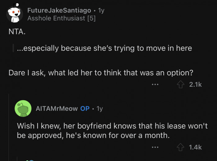 The boyfriend has known it for a month but never told her.