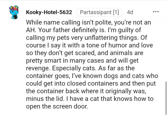 This Redditor has a cat who can open the screen door