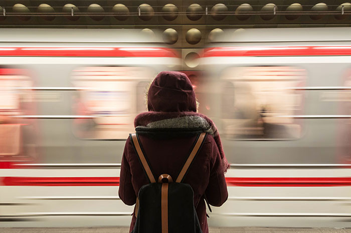 6. Metro