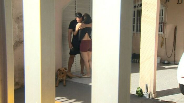 Or most times just stays close to them