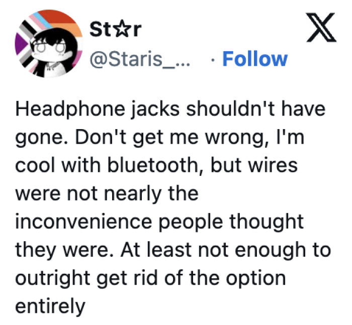 22. Wired headphones have a much better reception anyway, they're still a cool option to have!