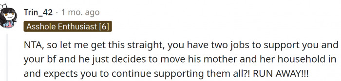 And Redditors are suggesting (surprise, surprise)—a breakup. Again!