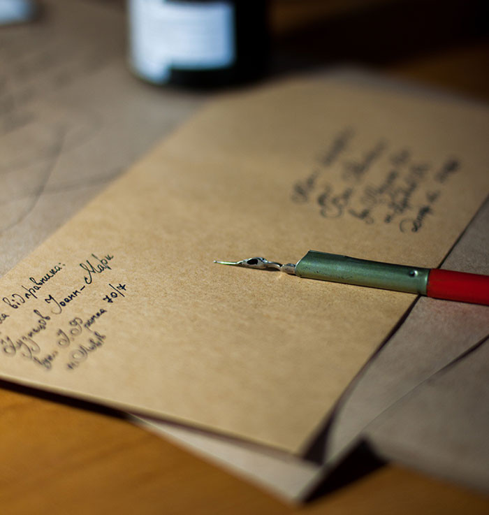 38. Mail