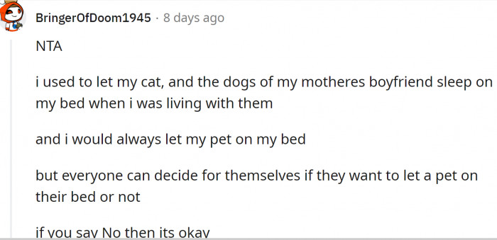 Redditor Doesn't Want Big Rescue Dog On Her Bed Because Hee Pees On It ...