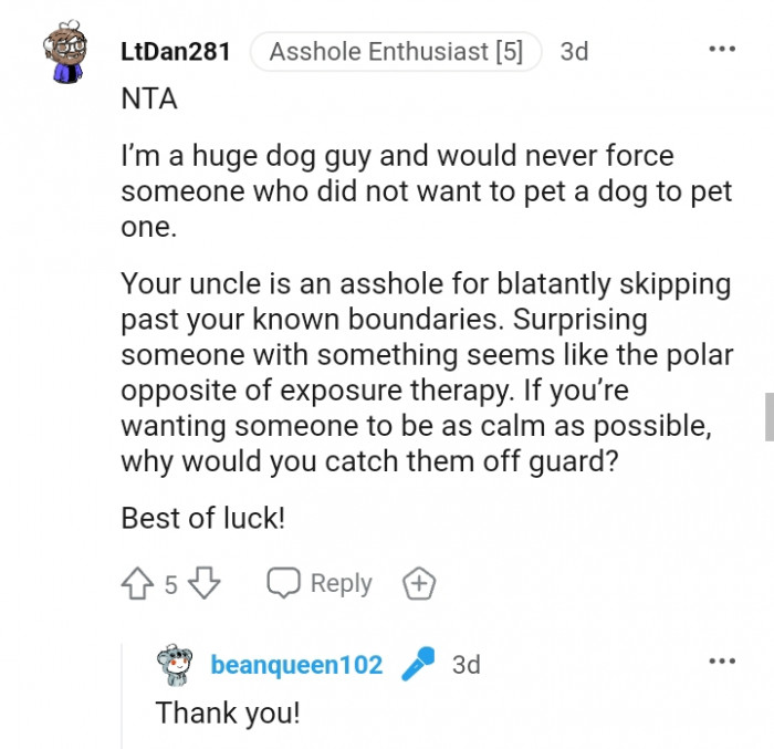 This Redditor would never force someone who did not want to pet a dog
