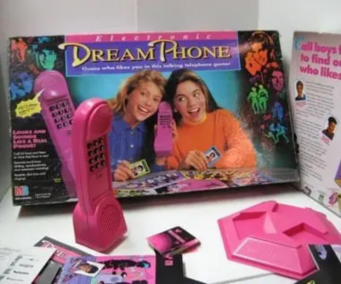 42. Dream Phone