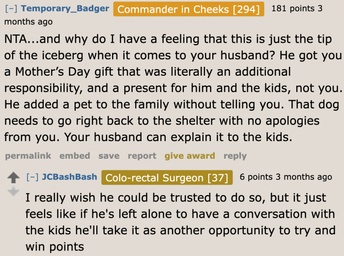 Some redditors believe she has other issues with her husband.