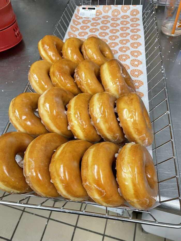 7. I was able to make some donuts at last! Since I work the afternoon shift, we hardly ever get to make any unless there's a big donut sale in the morning. I'm really proud of how my glazed donuts turned out!