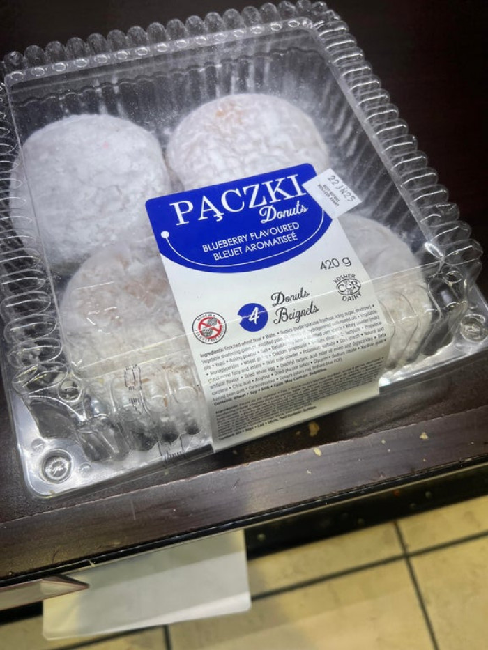 19. “Grocery store selling powdered donuts marketed as our Paczki. Smh”