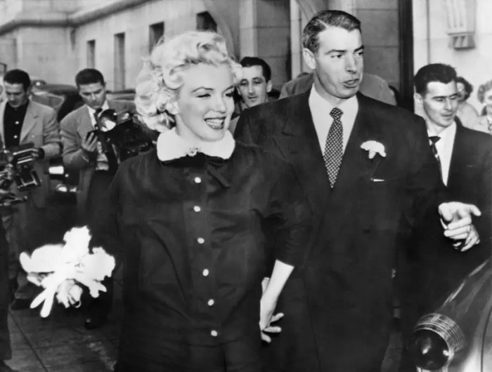 7. Marilyn Monroe and Joe DiMaggio had a low-key wedding at City Hall in San Francisco, and made use of Joe's baseball-related trip to Japan as their honeymoon