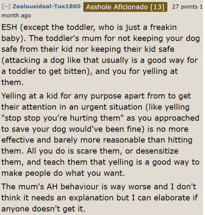 A Redditor thinks that everyone was at fault.