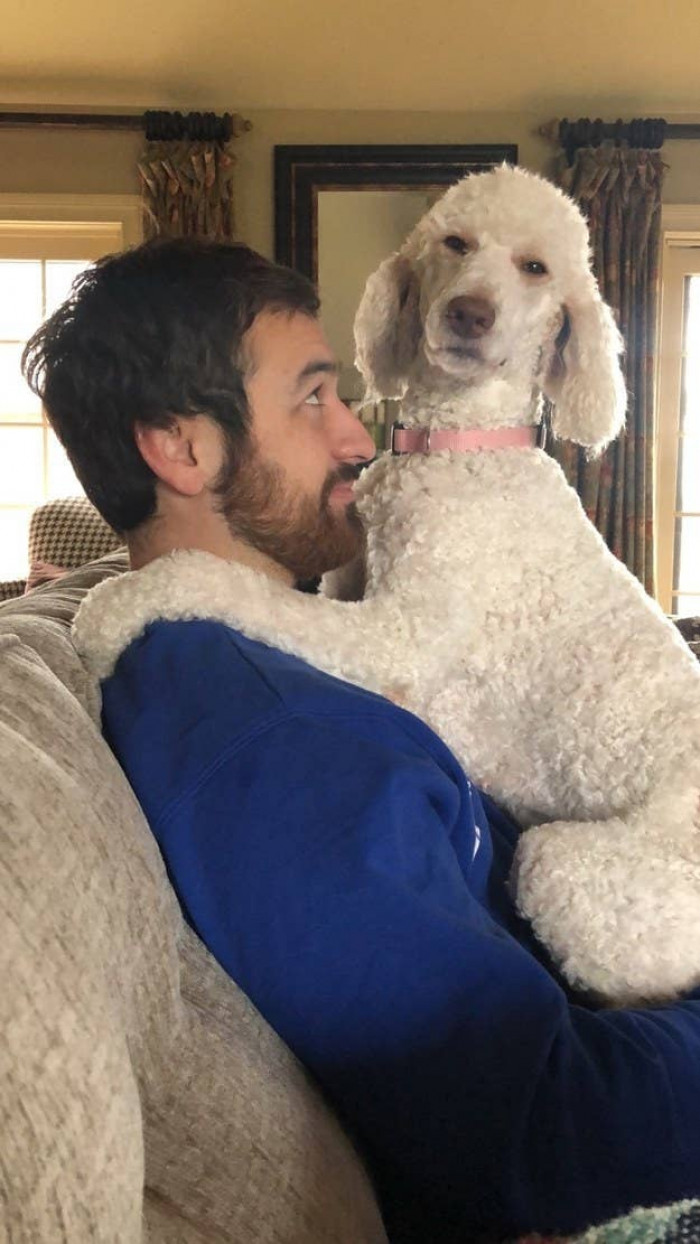 Dogs can play favorites too.