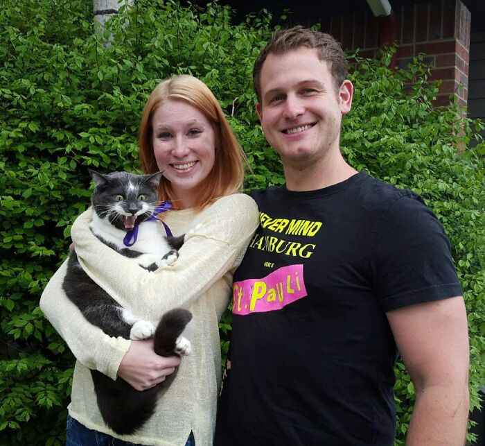 "My Wife And I Took A Family Photo For My Mom On Mother's Day. Our Indoor Cat Did Not Adjust Well To Being Outside"