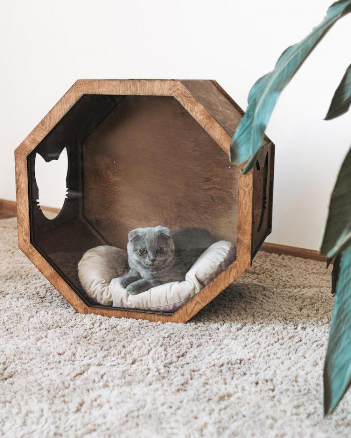 These geometric cat beds are trendy and complement most contemporary decors.