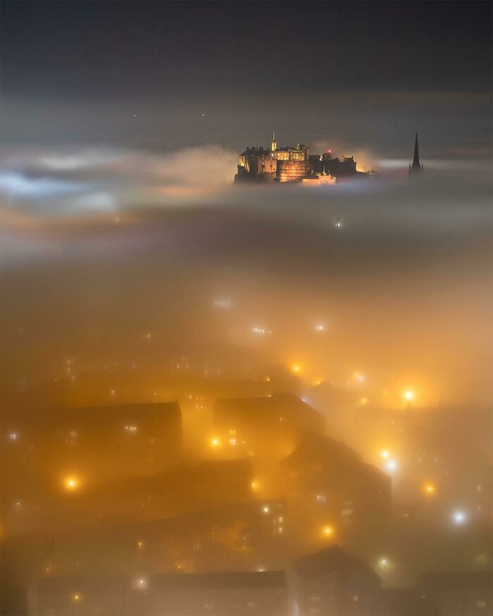 11. ITAP Edinburgh Castle Surrounded By Fog