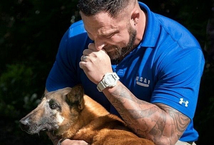 I love that this is such a wholesome story.