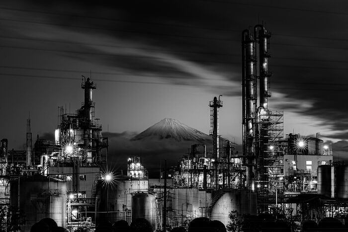 “The Light And Shadow Of Modernization” By Yusuke Matsumoto