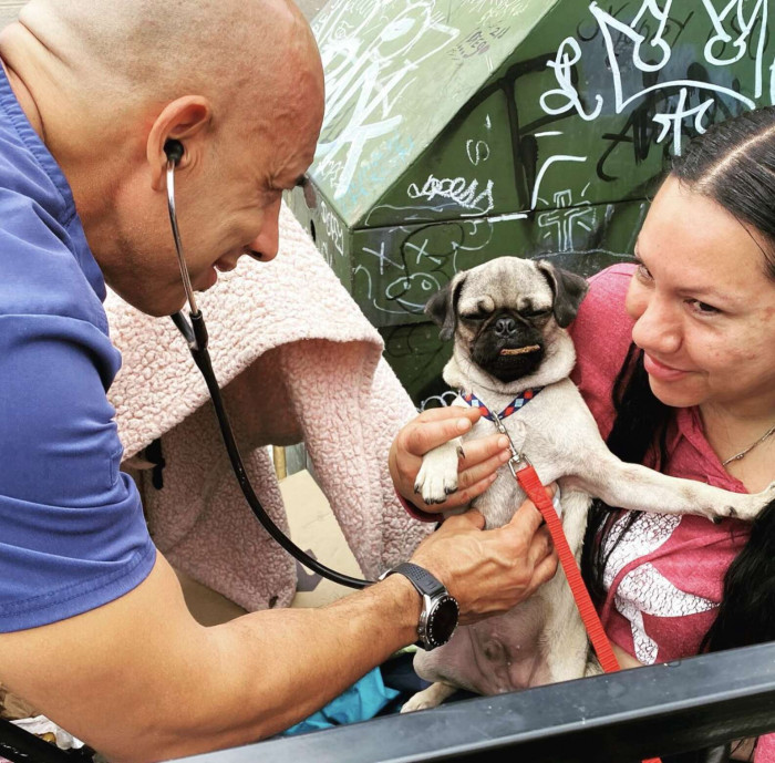 Stewart held his first pop-up clinic at a soup kitchen