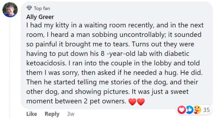 21. A sweet moment between two pet owners