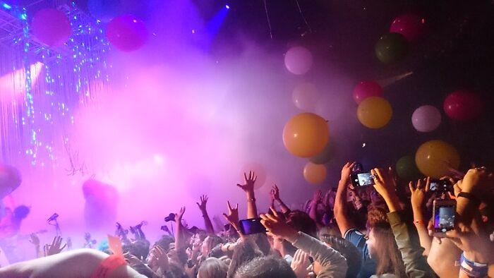 8. People Using Their Phone At Concerts To Record Or Take Pictures